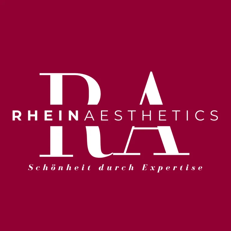 Firmenlogo Firmenlogo Rheinaesthetics mit dem Slogan „Schönheit durch Expertise“ auf rotem Hintergrund.